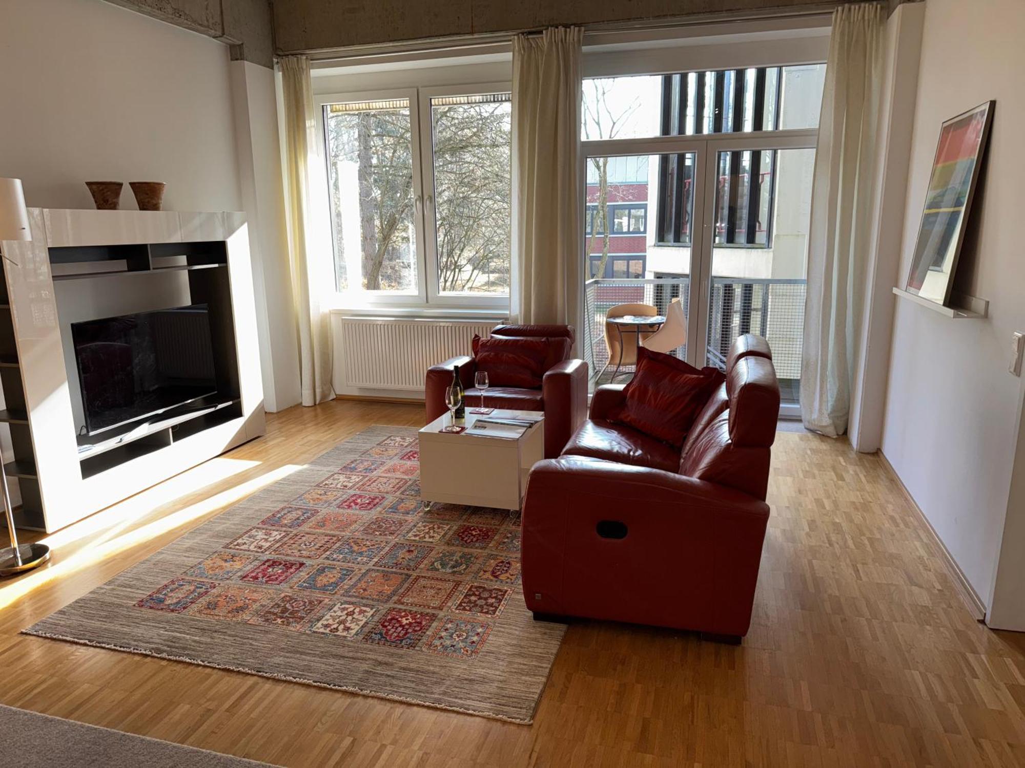 Apartment K9 *